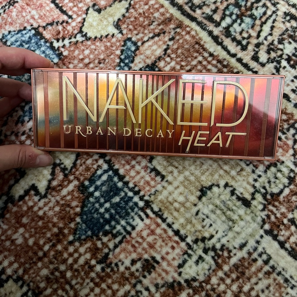 Urban Decay Naked Heat Palette
